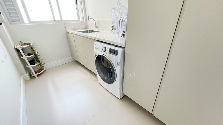 Cobertura pé na areia