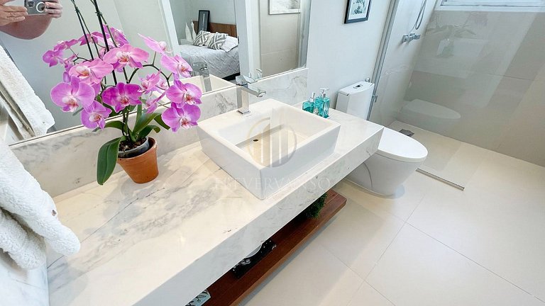 Cobertura pé na areia