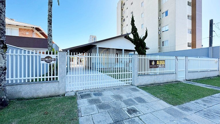 Piscina aquecida - Sol e mar House Guaratuba