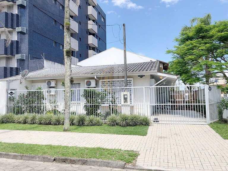 Casa de praia com jacuzzi e internet Wi-Fi