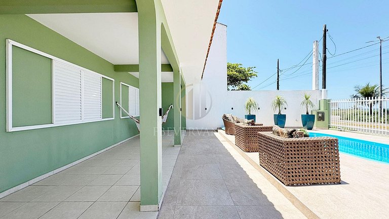 Frente Mar, piscina, Ar + Wi-fi /Ideal p/ família