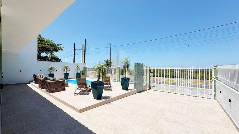 Frente Mar, piscina, Ar + Wi-fi /Ideal p/ família