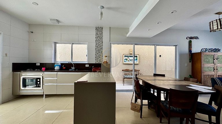 Triplex frente mar com piscina e Wi-Fi
