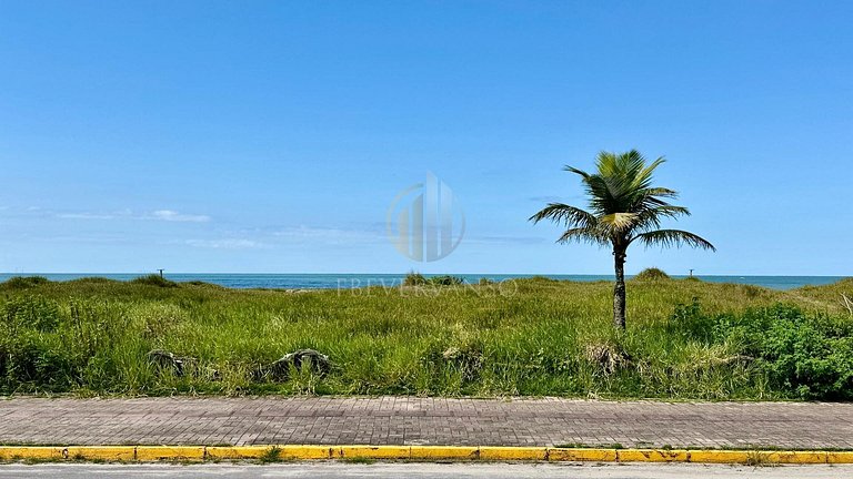 Triplex frente mar com piscina e Wi-Fi