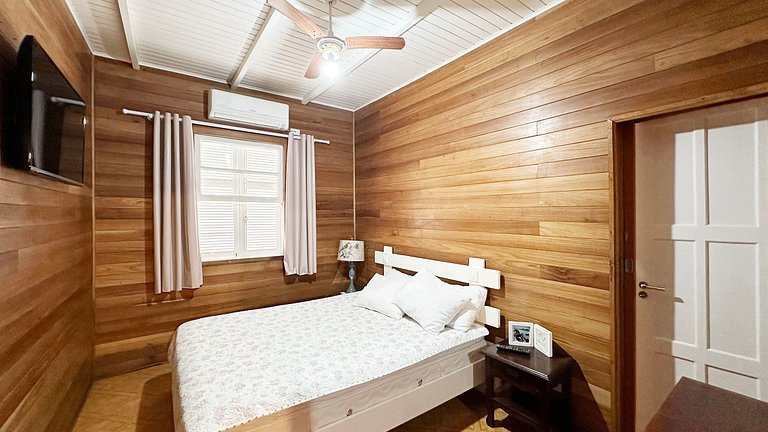 Piscina aquecida - Sol e mar House Guaratuba