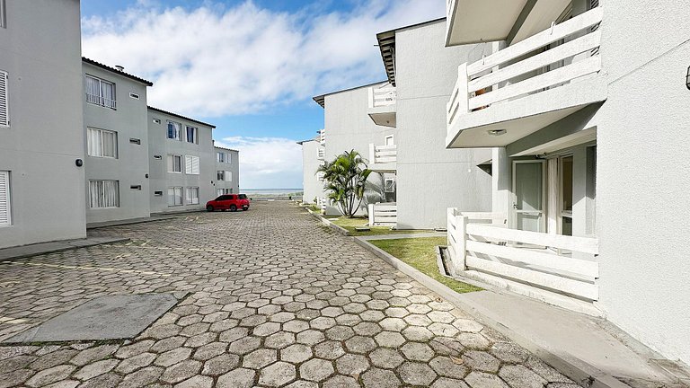 Apartamento com ar e Wi-Fi de frente para o mar