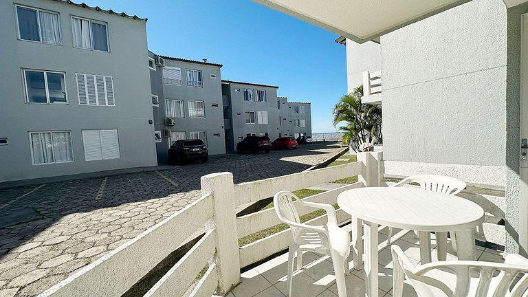 Apartamento em condomínio frente Mar - Wi-fi