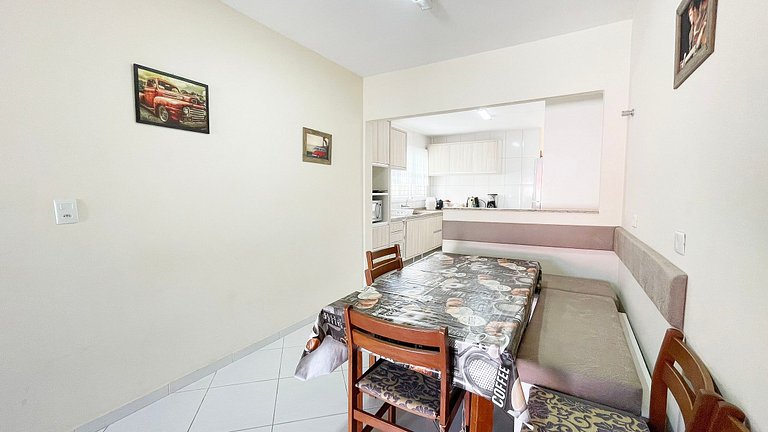 Sobrado com piscina a 200m do mar