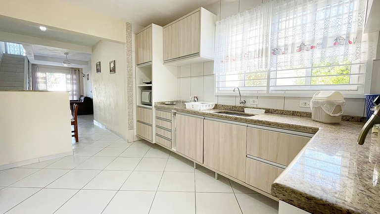 Sobrado Areia Dourada